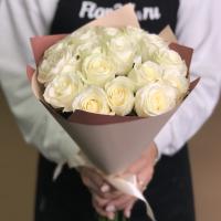 Букет из 17 роз (50 см)